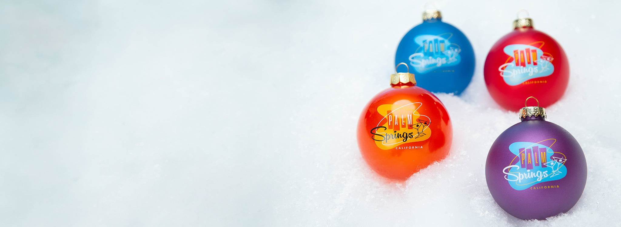 palm-springs-martini-holiday-tree-ornaments-snow.jpg
