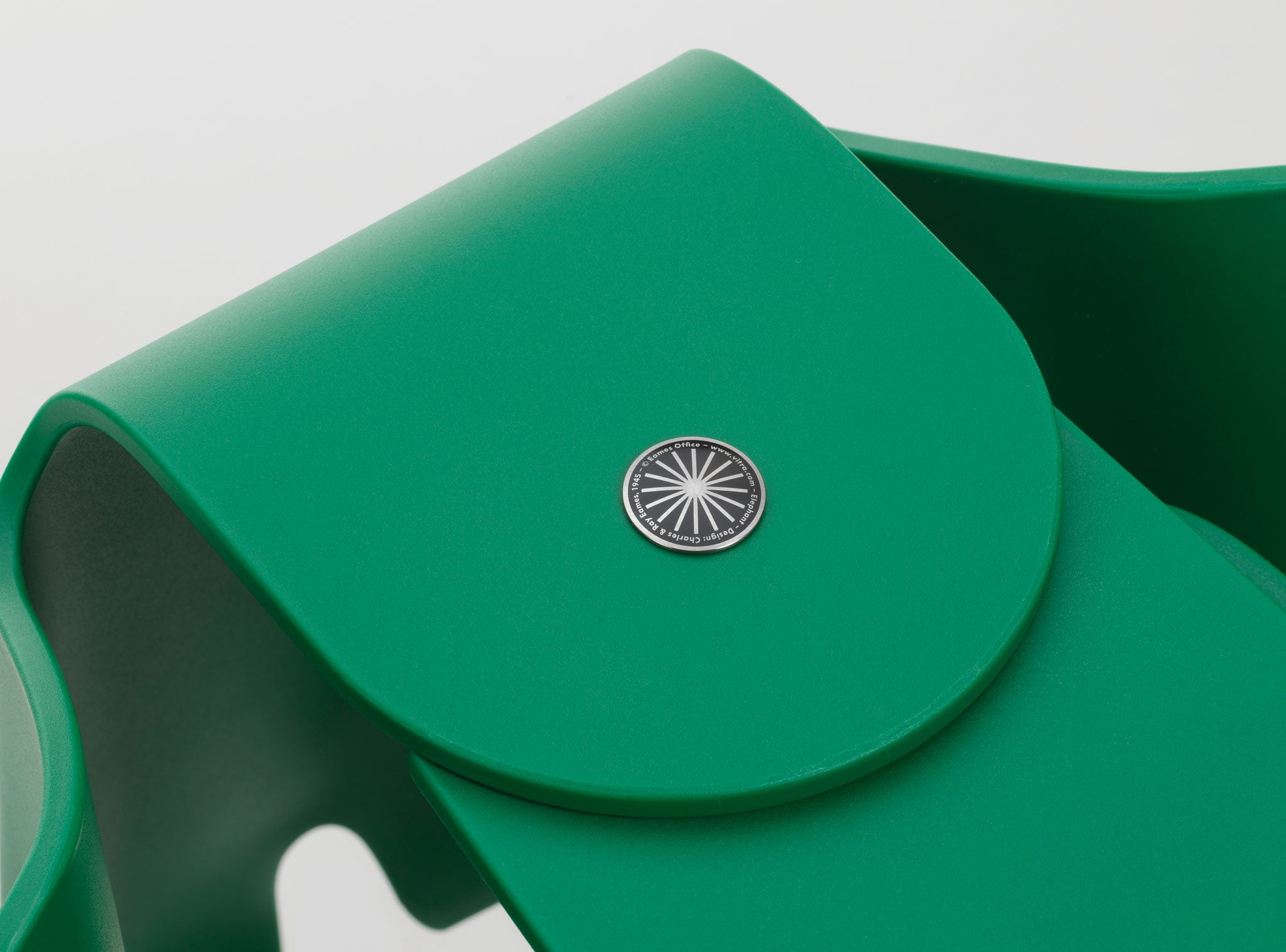 Vitra Eames Elephant RE - Large - Emerald