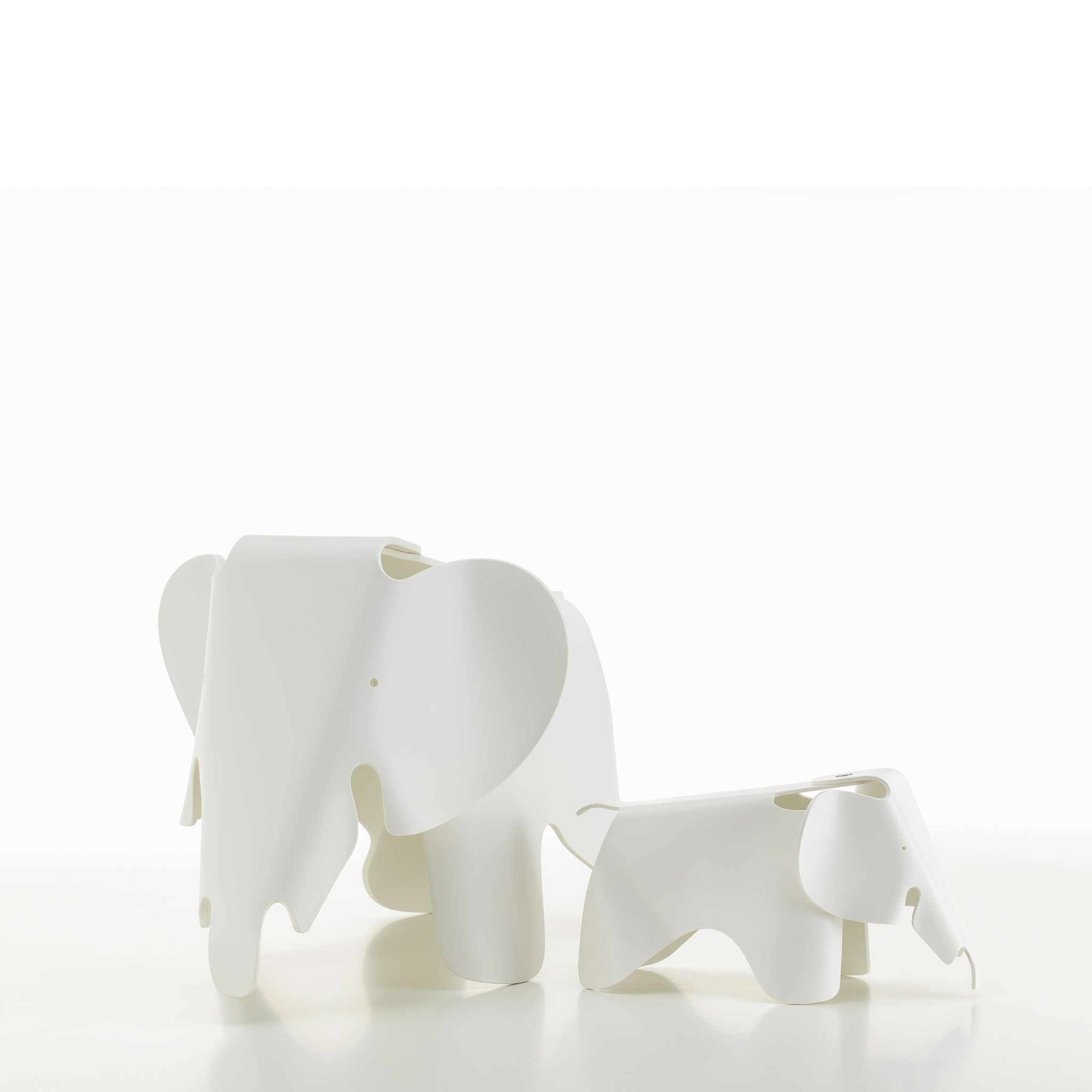 vitra-eames-elephant-re-white-group_01.jpg