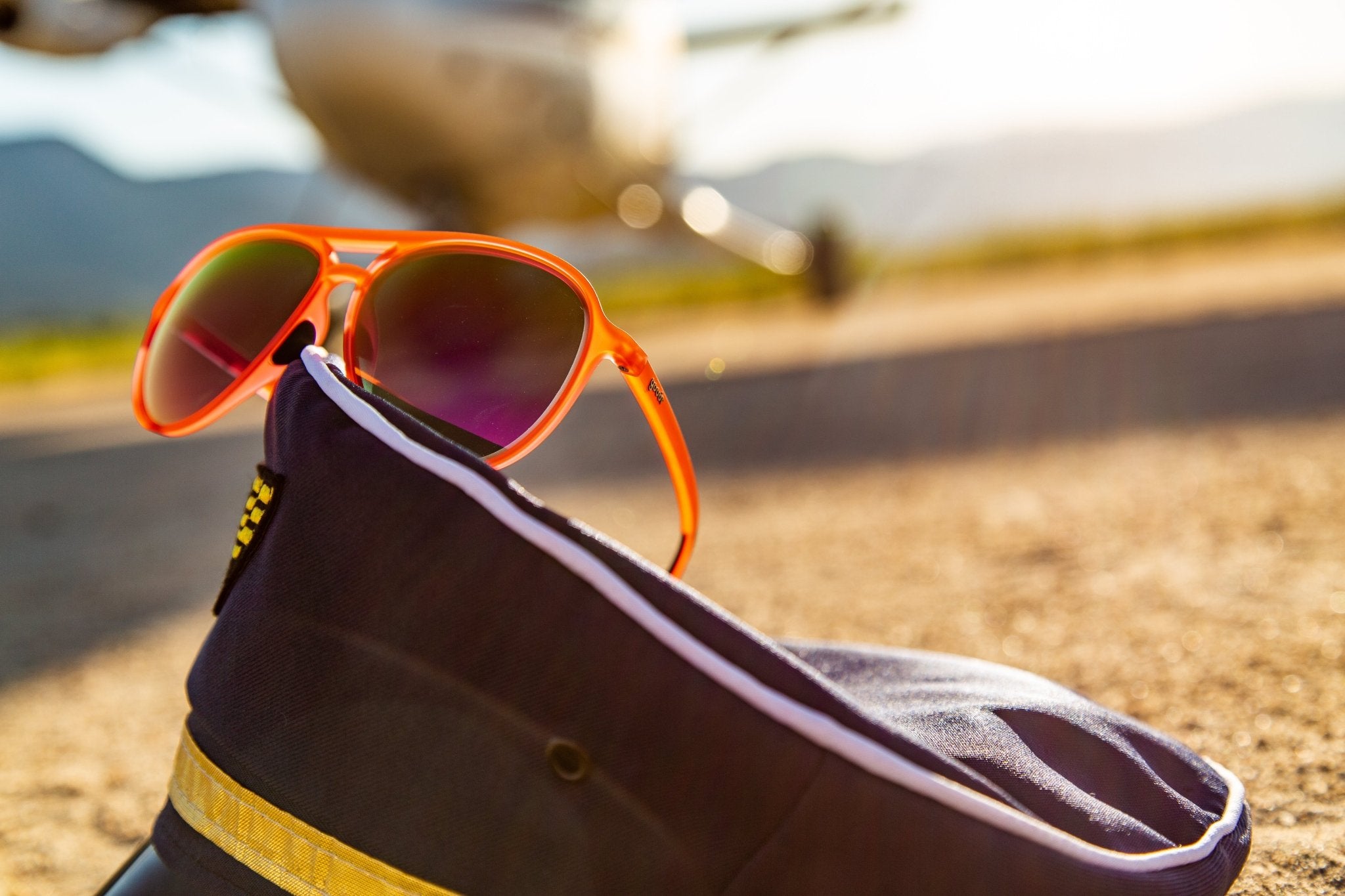 Goodr Sunglasses - Captain Blunt's Red-Eye - Destination PSP